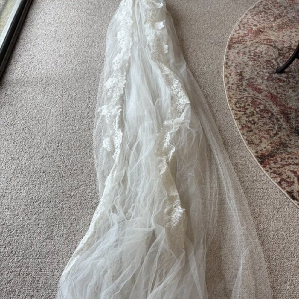 Vintage Lace Cathedral Wedding Veil Romantic Bridal Veil Long Train White - Picture 2 of 7